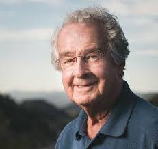 Donald Lindholm's Instagram, Twitter & Facebook