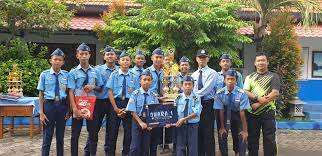 Abg smp main diruang tamu. Smp Hang Tuah 4 Sby Smpht4sby Twitter