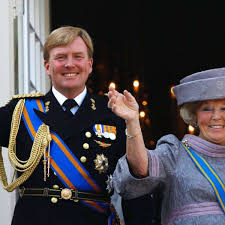 Máxima en beatrix moeten het doen met. Auf Konigin Beatrix Folgt Willem Alexander Panorama