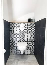 Wc Faiences Carreaux De Ciment Et Carreaux Noirs Leroy Merlin Wc Faiences Carreaux De Ciment Design I Toilet Design Small Bathroom Makeover Wall Cladding