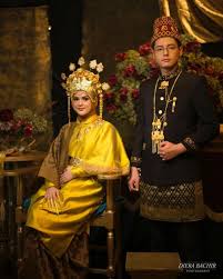Kecamatan ini juga merupakan ibu kota kabupaten majalengka. 10 Prewed Kece Roger Danuarta Cut Meyriska Dengan Pakaian Adat Aceh