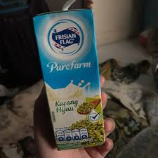 Frisian flag uht rasa stroberi 250 ml 24 kotak. Frisian Flag Kacang Hijau