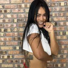 MORENA KAYE Official - YouTube