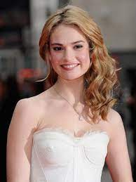 She is best known for her role as lady rose macclare in the period drama downton abbey and the title role in the 2015 disney film cinderella. Cinderella Lily James Gibt Zu Ich Hatte Wirklich Angst Vor Cate Blanchett Intouch
