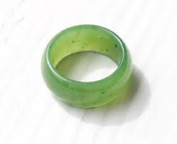 World's largest jade stone and it's worth. Jade Engagement Rings Good Or Bad Idea Wedding Knowhow