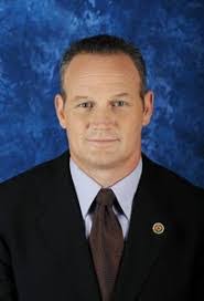 Steve Radd's Instagram, Twitter & Facebook