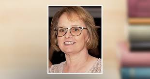 Holly Hahn Klos Obituary 2024