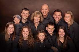 Scott Hancock Photography Family Studio Family Portrait Poses Family Portrait Photography Poses Family Picture Poses