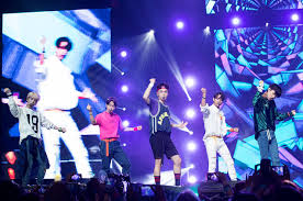 Kcon La Recap Shinee Steals The Show Billboard