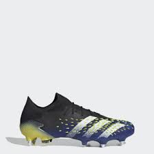 Si tu joues sur le gazon artificiel la plupart du temps tu dois acheter des chaussures de football avec. Adidas Chaussures Football Terrain Gras Adidas France