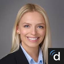 Shannon Hurst's Instagram, Twitter & Facebook