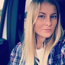 kaitlin quinton (@kaitquinton)