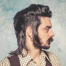 44 Mullet Haircuts That Are Awesome Super Cool Modern For 2021 Mullet Haircut Mens Hairstyles Thick Hair Mullet Hairstyle