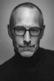 Cristian Hillbom: Koreografen Pontus Lidberg skapar "Exit, pursued by a  bear" med Shakespeare-tema för karaktärsdansare i Köpenhamn