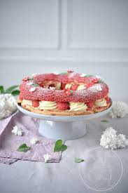 Entre Paris Brest Et Fraisier Amuses Bouche