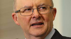 Australian politician, 15th deputy prime minister of australia. Cnqjlfoxiupqgm