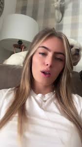 𝓛𝓮𝔁𝓲𝓮 🤍 (@lexie.shawbinns)