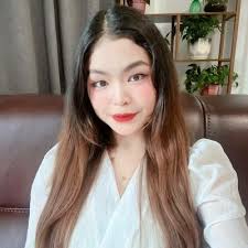 Nora (@Nora52347125)