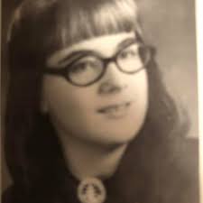 My 2nd grade class 1960-61 mrs. fields was the teacher my mom wrote my  classmates names