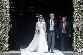 Check spelling or type a new query. Deutsche Prinzessinnen Und Ihre Brautkleider