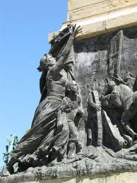 Monument to the heroes of the restoration of the dominican republic a wide and open place for all public, it is a pleasant place to spend time with couples, friends, family, small or large groups. Monumento A Los Heroes Del 2 De Mayo Segovia Aktuelle 2021 Lohnt Es Sich Mit Fotos
