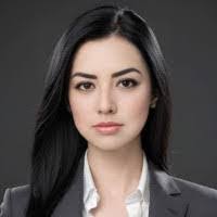 Blanca Lorenzana's Instagram, Twitter & Facebook