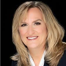 Patty Vining's Instagram, Twitter & Facebook