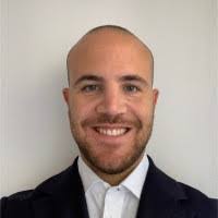 Alice Panza's Instagram, Twitter & Facebook