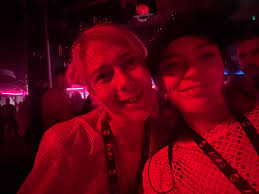 Sadly I was mostly unable to take any pics as I might have been tipsy most  of the weekend. Here are the best 2! Another wicked weekend, great to see  new faces