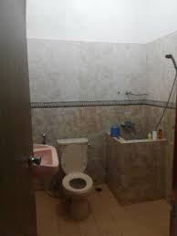 September 22, 2016 april 13, 2021 jual lukisan leave a comment. Kamar Mandi Model Lama Bild Von Ramayana Hotel Tasikmalaya Tripadvisor