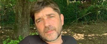 Ad annunciare la sua scomparsa su twitter è stato l'attore tim bentinck: Kbtehumtqgmvpm