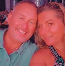 Who can repair a poorly installed screen and door?