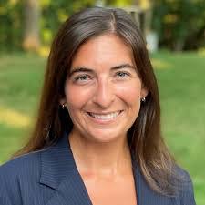 Amelia Baum's Instagram, Twitter & Facebook