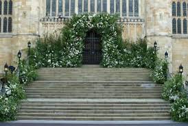 Stecche estraibili, cucitura all'inglese e mosche pentagonali laterali: Speciale Royal Wedding I Dettagli Del Matrimonio Di Harry E Meghan The Wedding Wonderland
