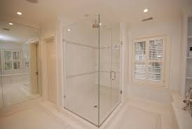 River pools is a service mark of river pools and spas, inc. Types Of Glass Used For Frameless Showers River Glass Designs