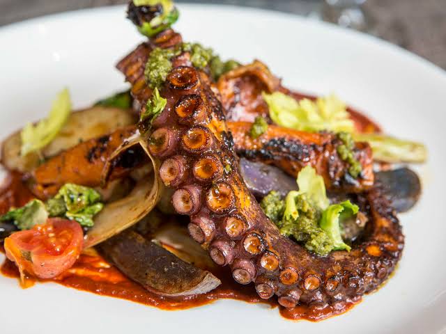 The 12 Best Seafood Restaurants In Houston - Houston - The Infatuation