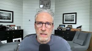 Shoutout to Ellen Callahan, attorney at Riemer & Braunstein LLP, for her  generous *recurring* donation to @vetslegal! While a law student, Ellen  volunteered with VLS. Her continued dedication to supporting veterans and