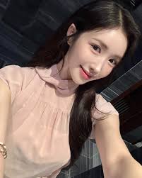 압구정옷가게 블랑드문 (@blancdemoon_official_) • Instagram photos and videos