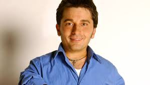 County fair headliner is no Elvis Mini-Me