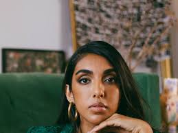 Instagram Sensation Rupi Kaur Gets Candid About Trolls, Acne, And How To  Make It As A Writer