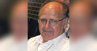 Joanne Chaney's Instagram, Twitter & Facebook