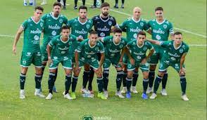 También paso por lo clubes godoy cruz, rosario central, chacarita, vélez sarsfield, entre otros. Sarmiento Finalista Semanario De Junin