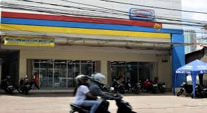 Видео odo kocak jadi pegawai indomaret di sans. Perampok Ikat Karyawan Indomaret Pakai Tali Sepatu Okezone Megapolitan