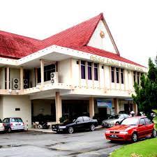 Pada 1 januari 1984, pejabat ini telah berpindah di alamat no. Alamat Rasmi Pentadbiran Daerah Dan Tanah Portal Rasmi Pejabat Daerah Tanah Negeri Kedah