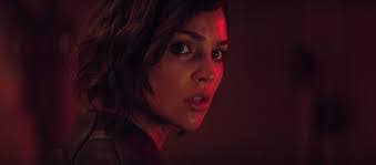 Beth Durkin's Instagram, Twitter & Facebook