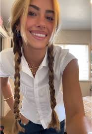 Maylin Kate: Best Jeans Ever ft. Franz Ferdinand