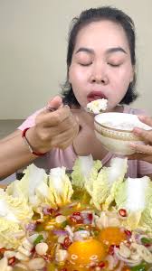 ជ្រក់ពងទាជាតិណាស់, #eating #eatingshow #eat #foodie #foodlover #foodblogger  #Yum #yummyyummy #yummyfood #asiafood #mukbang #asmr #reelsvideoシ  #viralreelschallenge #funnyvideos