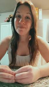 Kimberly Stutzman's Instagram, Twitter & Facebook