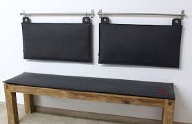 Ab Sofort Kannst Du Dir Mit Unseren Wandkissen Auf Mass Deine Lieblingsfarbe In Die Wohnung Holen Eine Farbenfrohe Viel Sofa Aus Palletten Kissen Ruckenkissen