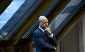 Oljefondet var i fjor uenig med styrene i en rekke storselskaper. Oljefondet Tapte 485 Milliarder Kroner I Fjor Dagens Perspektiv